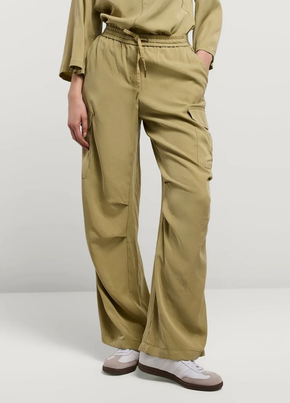 Vrouwen Summum Woman Cargobroek Elastische Taille