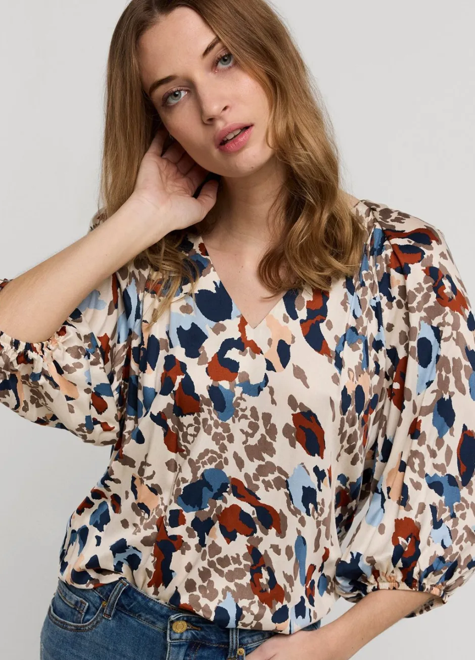 Vrouwen Summum Woman Top V-Hals Camouflage Print