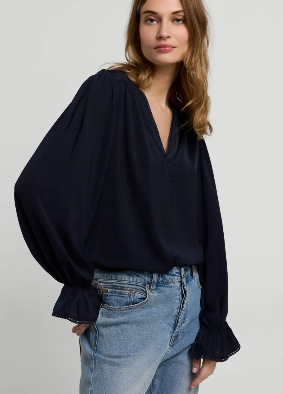 Vrouwen Summum Woman V-Hals Drapey Satin Top